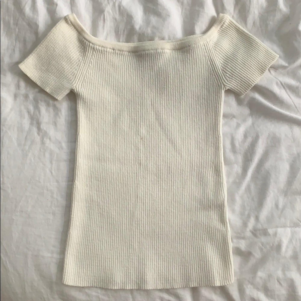 Madewell off the shoulder stretchy tee